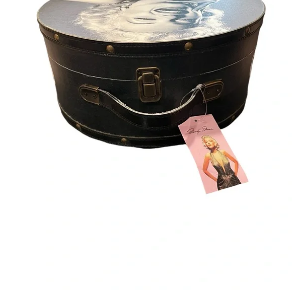 NWT Marilyn Monroe purse for those who loved her fabulous excellent condition - Picture 4 of 9